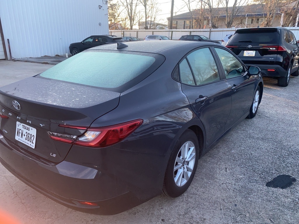 Thumbnail: 2025 Toyota Camry - 4