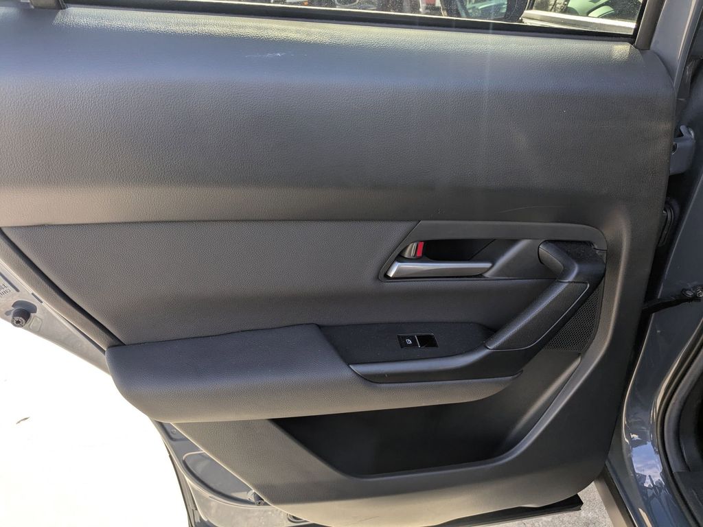 Thumbnail: 2025 Mazda CX-50 - 25