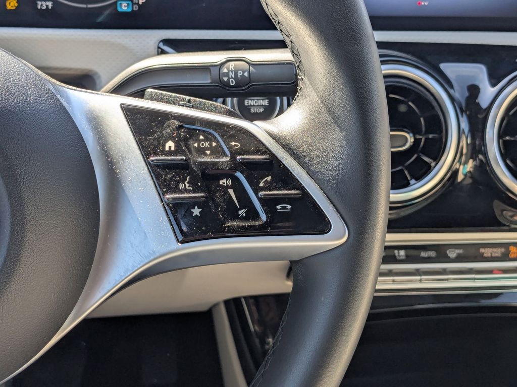 Thumbnail: 2025 Mercedes-Benz CLA - 17