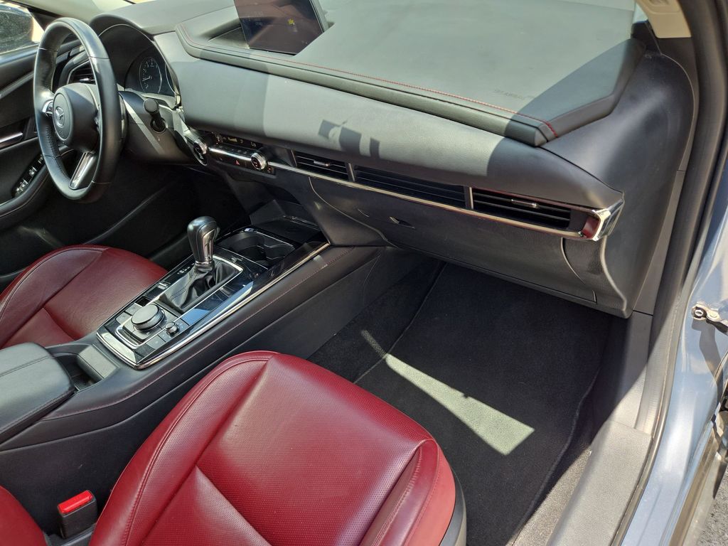 Thumbnail: 2025 Mazda CX-30 - 31