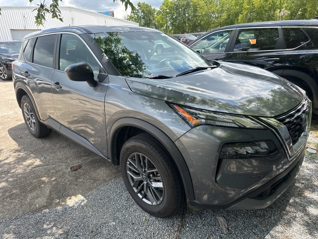 Thumbnail: 2023 Nissan Rogue - 3