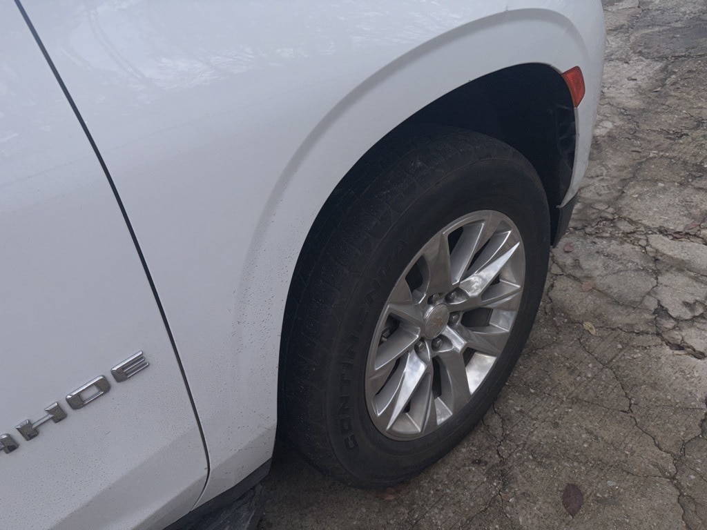 Thumbnail: 2024 Chevrolet Tahoe - 4