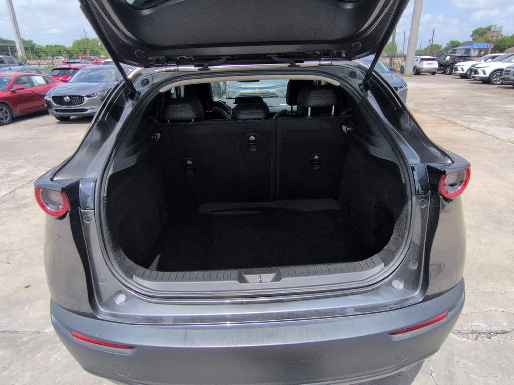 Thumbnail: 2025 Mazda CX-30 - 28