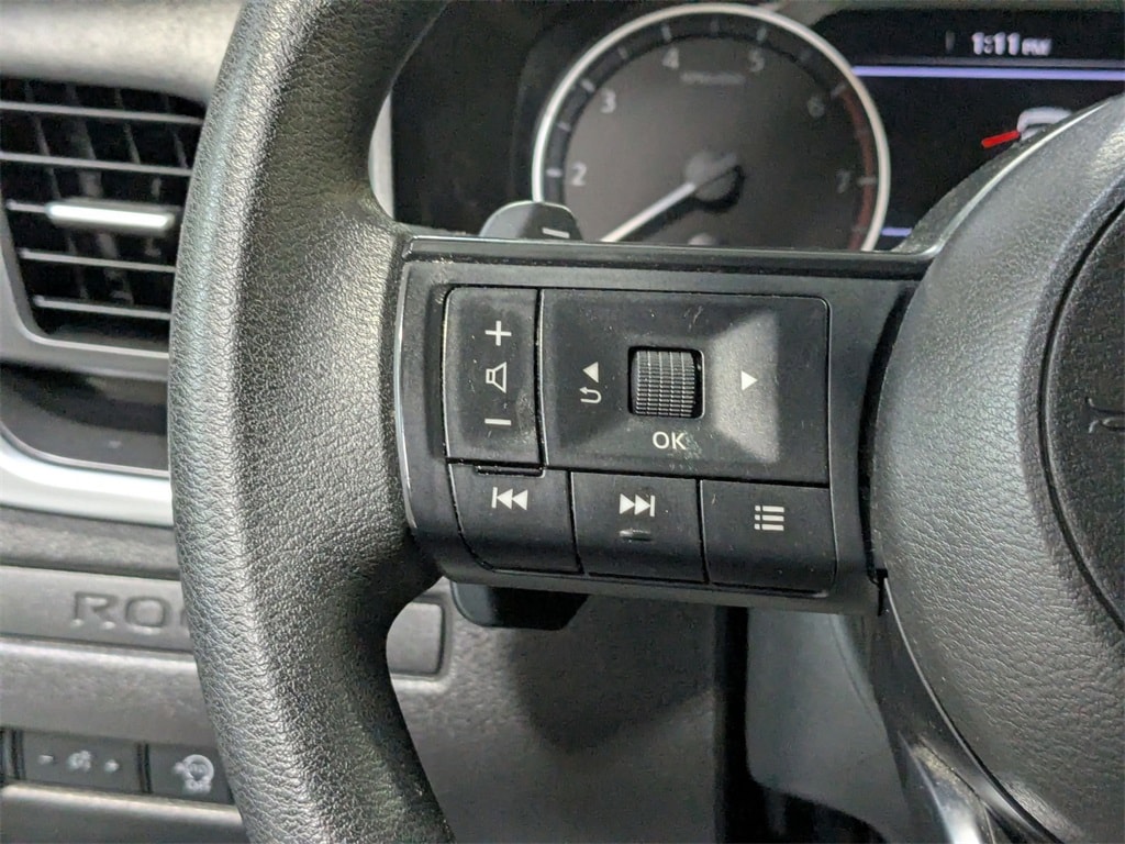 Thumbnail: 2023 Nissan Rogue - 16