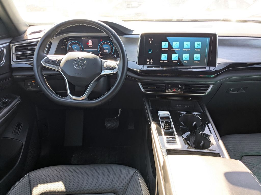 Thumbnail: 2025 Volkswagen Atlas - 27