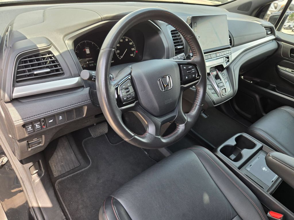 2025 Honda Odyssey Sport L - Photo 11
