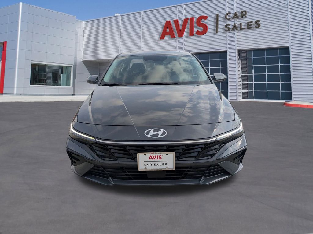 Thumbnail: 2025 Hyundai Elantra - 2