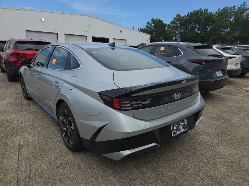 Thumbnail: 2025 Hyundai Sonata - 8