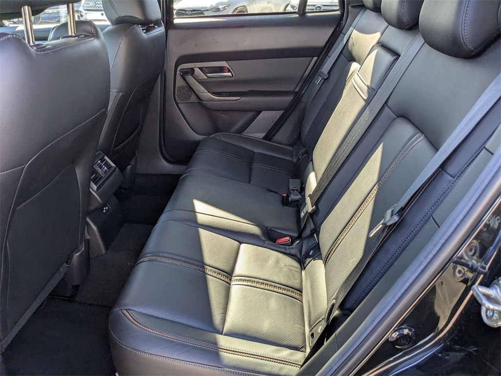 Thumbnail: 2025 Mazda CX-50 - 25