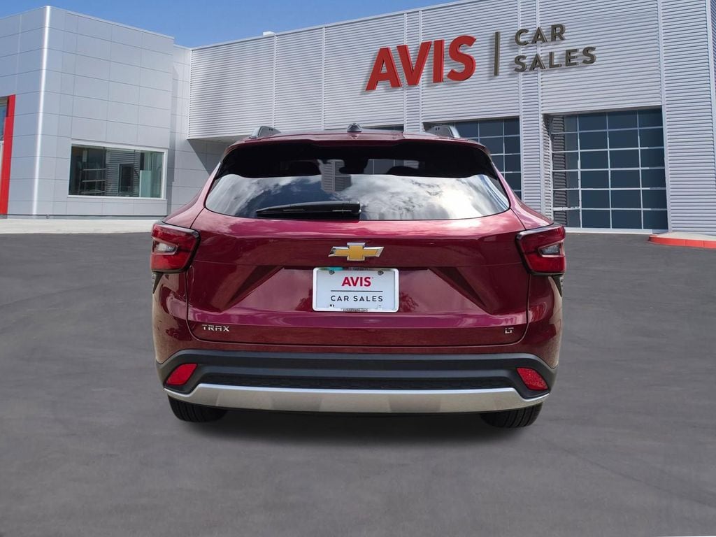 Thumbnail: 2025 Chevrolet Trax - 7