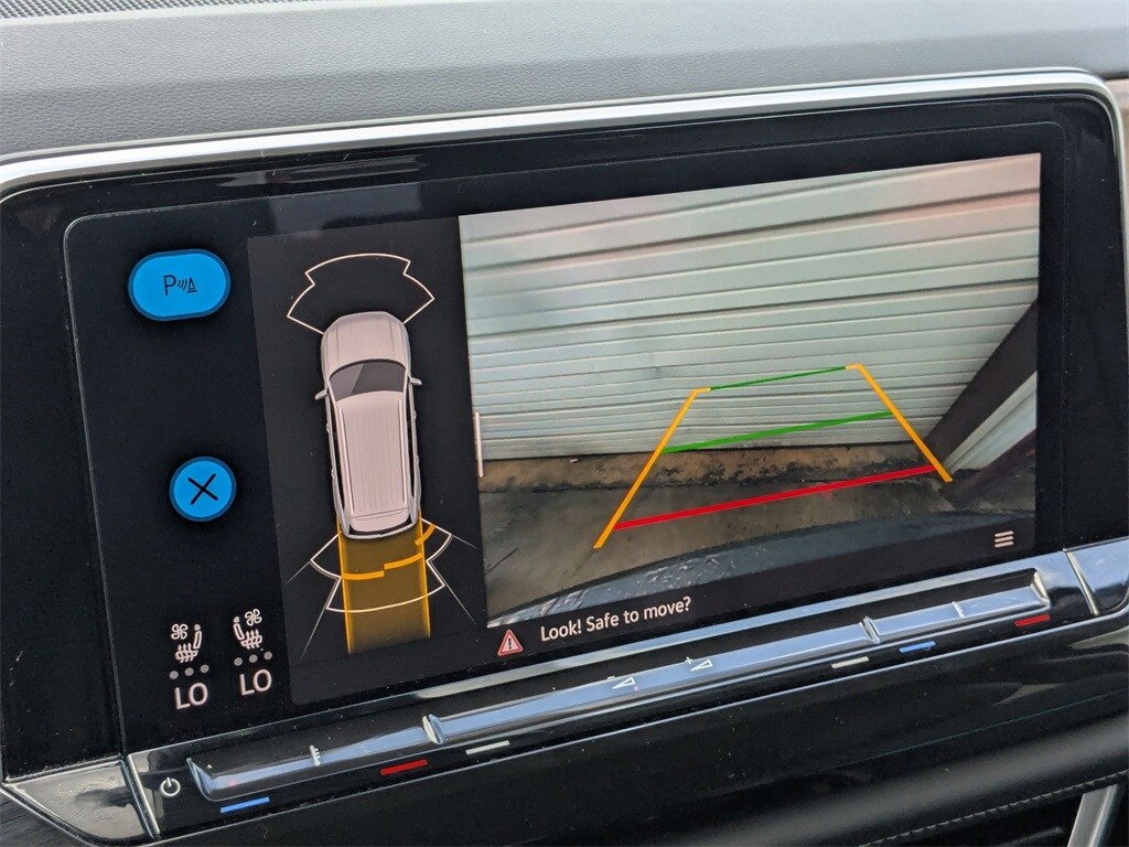 Thumbnail: 2025 Volkswagen Atlas - 21