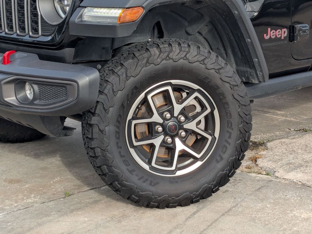 Thumbnail: 2025 Jeep Wrangler - 30