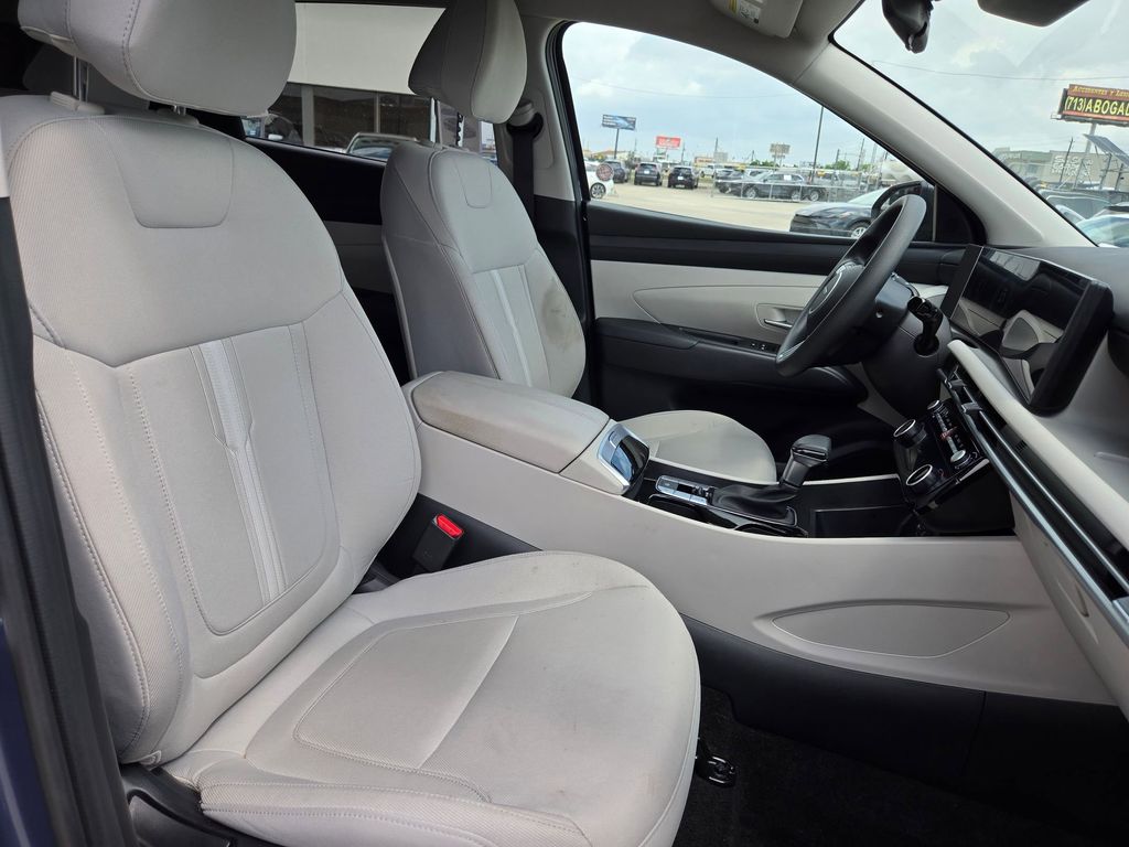 Thumbnail: 2025 Hyundai Tucson - 31