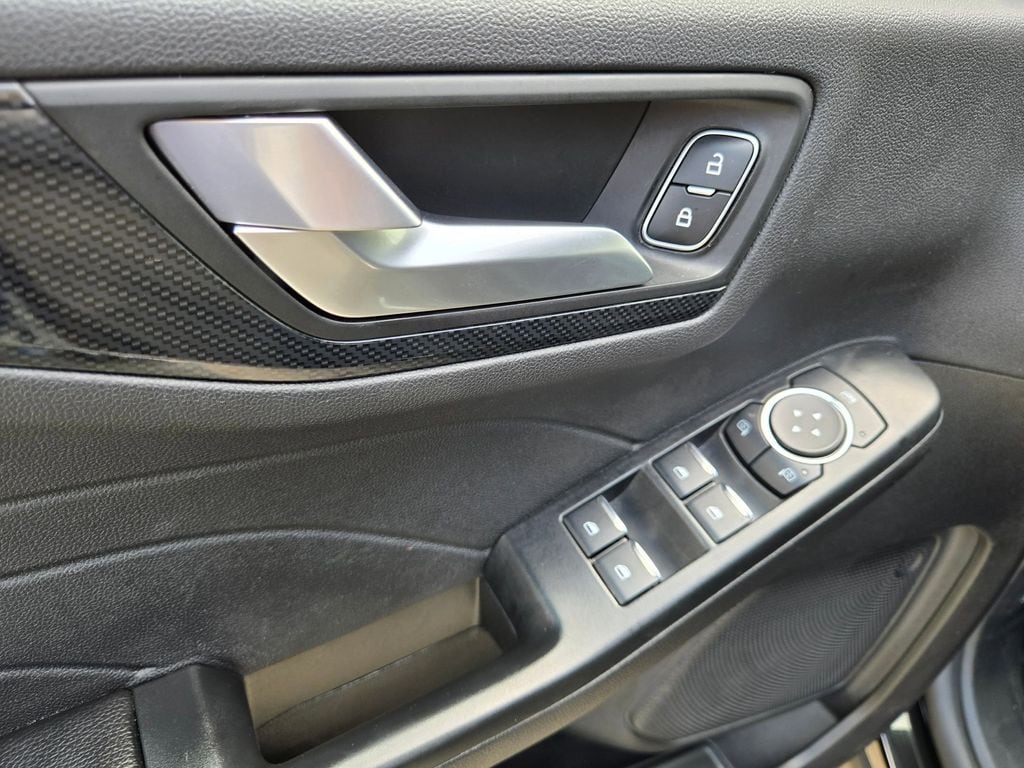 Thumbnail: 2025 Ford Escape - 13