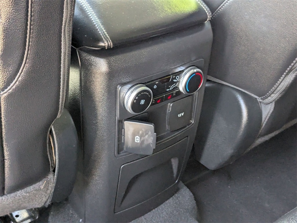 Thumbnail: 2024 Ford Explorer - 29