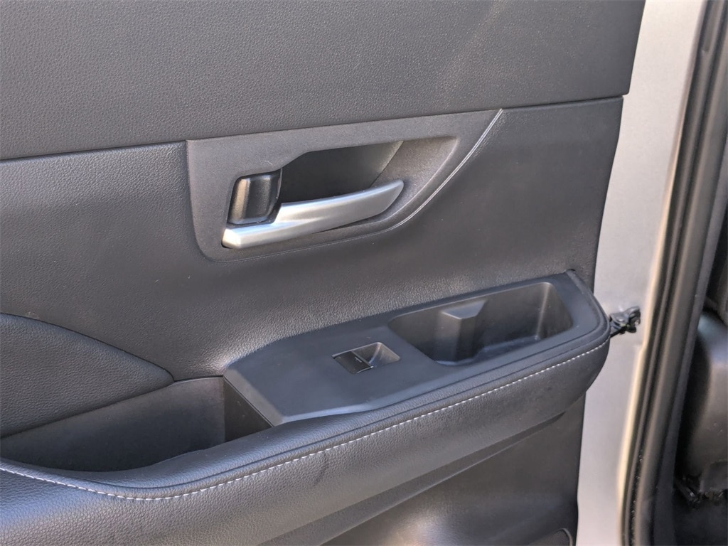 Thumbnail: 2025 Toyota Grand Highlander - 22