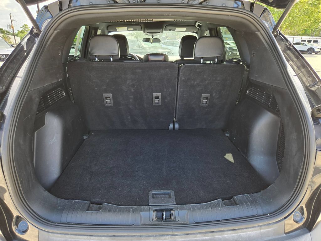 2025 Ford Escape ST-Line - Photo 28