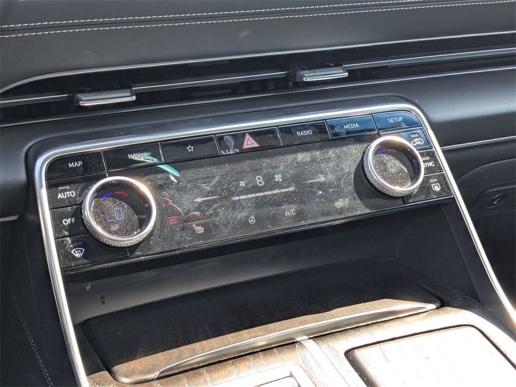 Thumbnail: 2024 Genesis GV80 - 22