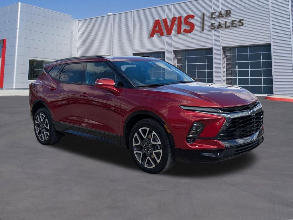 Thumbnail: 2025 Chevrolet Blazer - 3