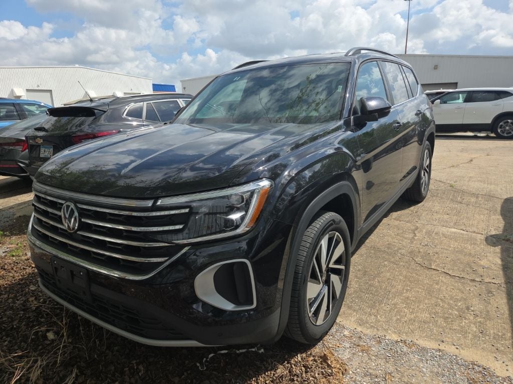 2025 Volkswagen Atlas SE w/Tech