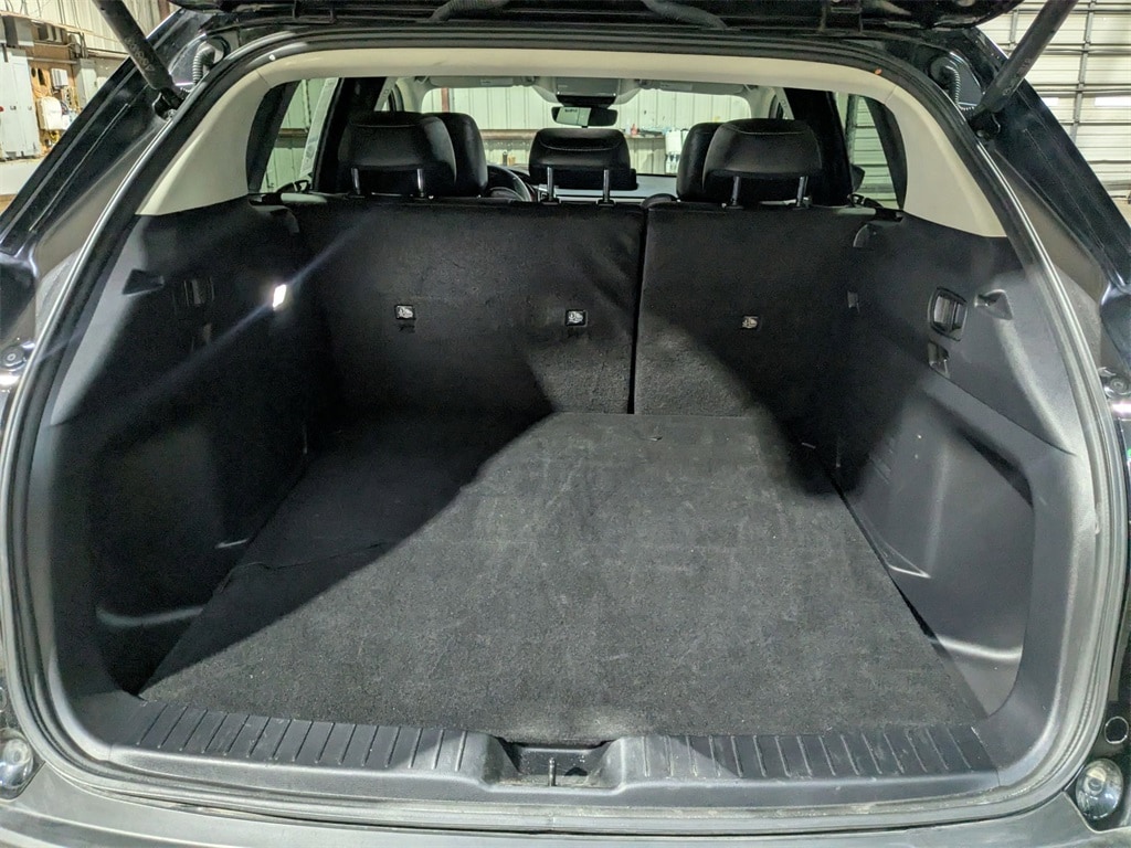 Thumbnail: 2025 Mazda CX-50 - 22