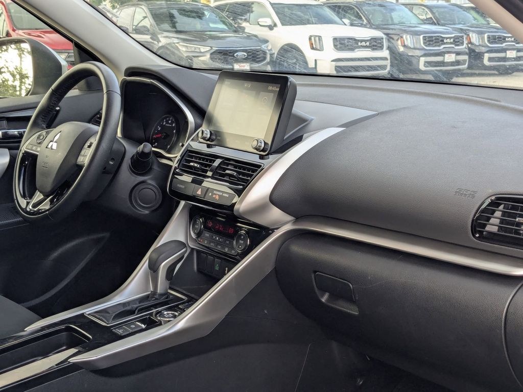 Thumbnail: 2025 Mitsubishi Eclipse Cross - 30