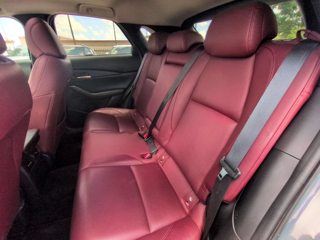 2025 Mazda CX-30 Carbon Edition - Photo 27
