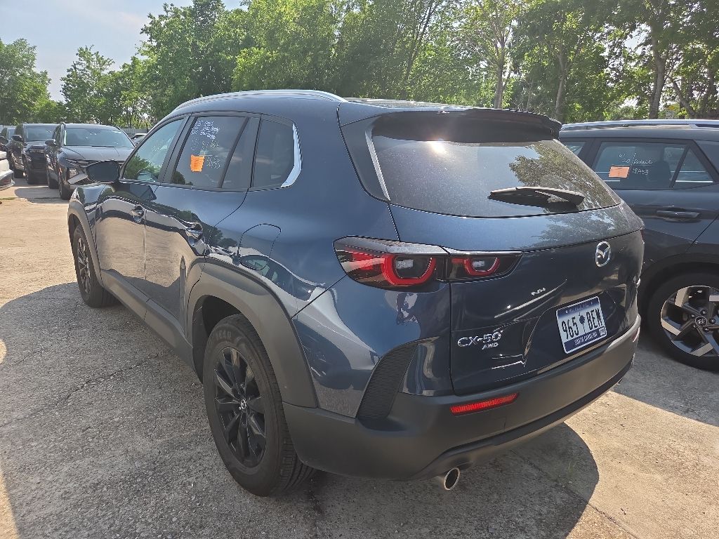 Thumbnail: 2025 Mazda CX-50 - 8