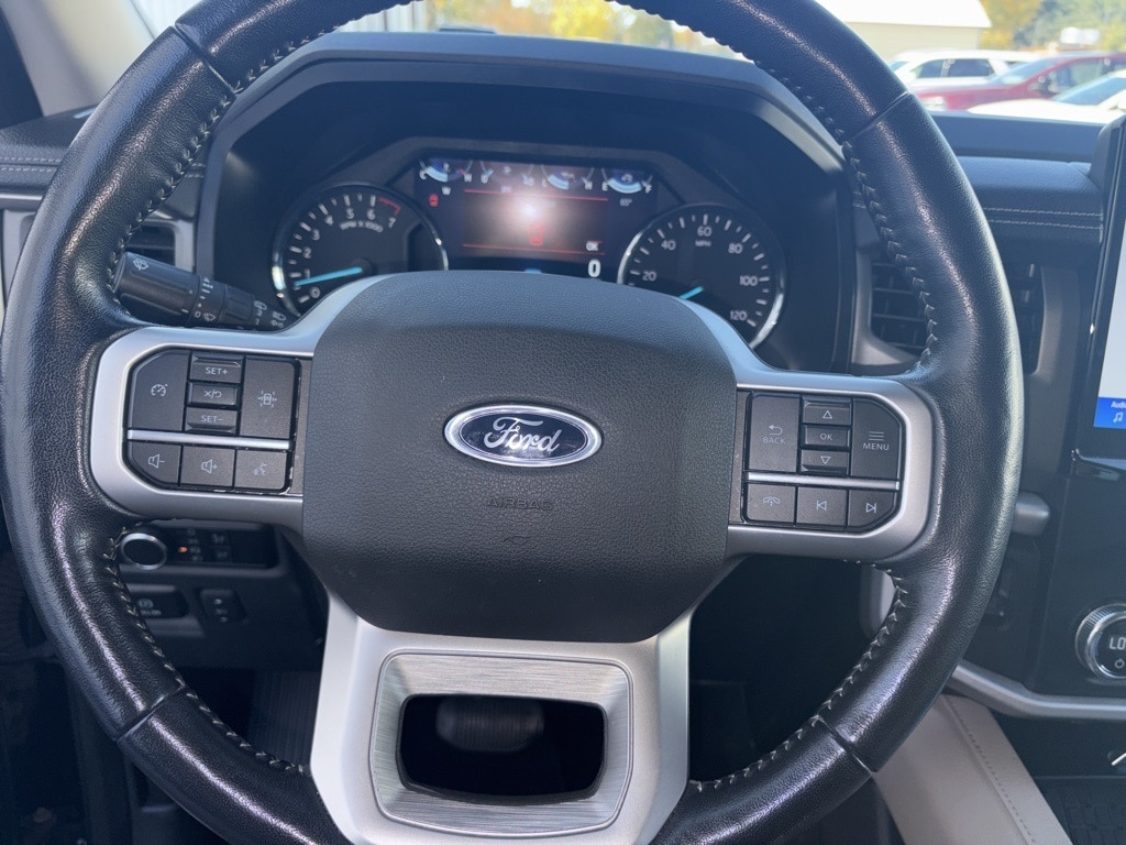 Thumbnail: 2023 Ford Expedition MAX - 8