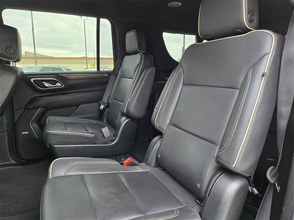 Thumbnail: 2023 Chevrolet Suburban - 27