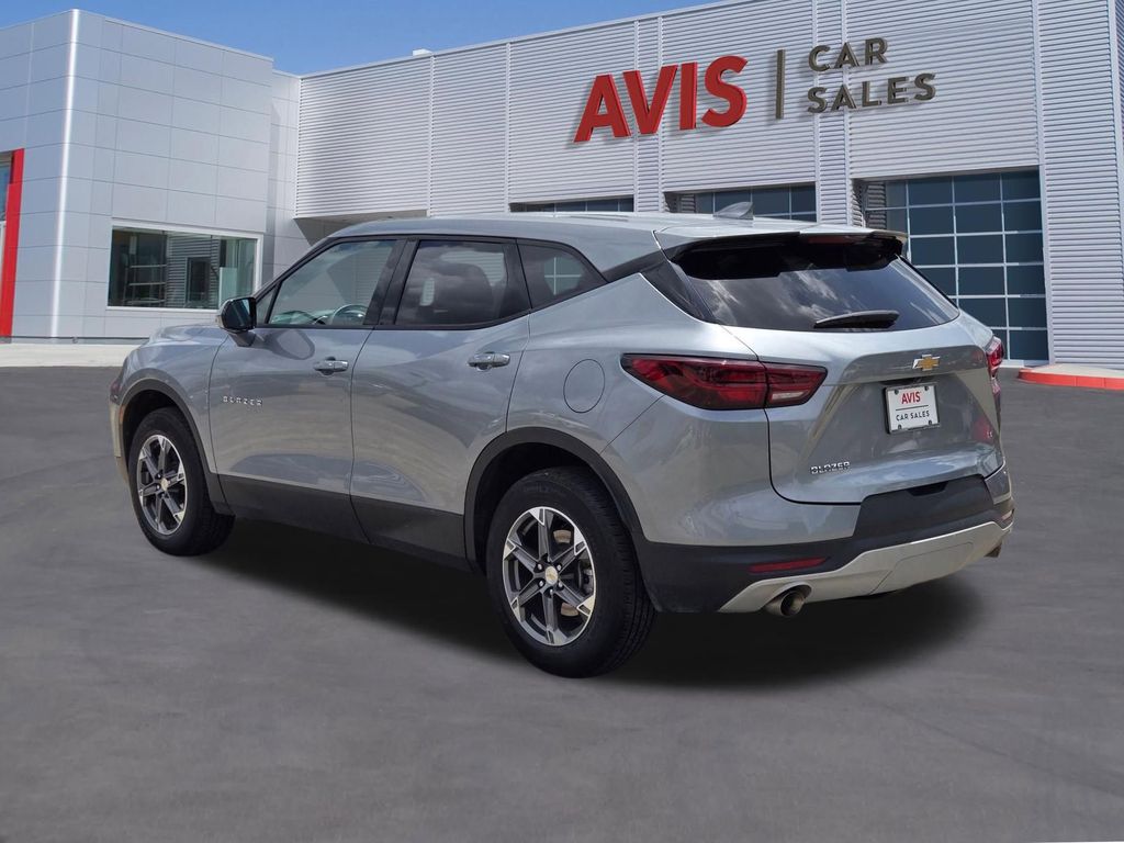 Thumbnail: 2025 Chevrolet Blazer - 9