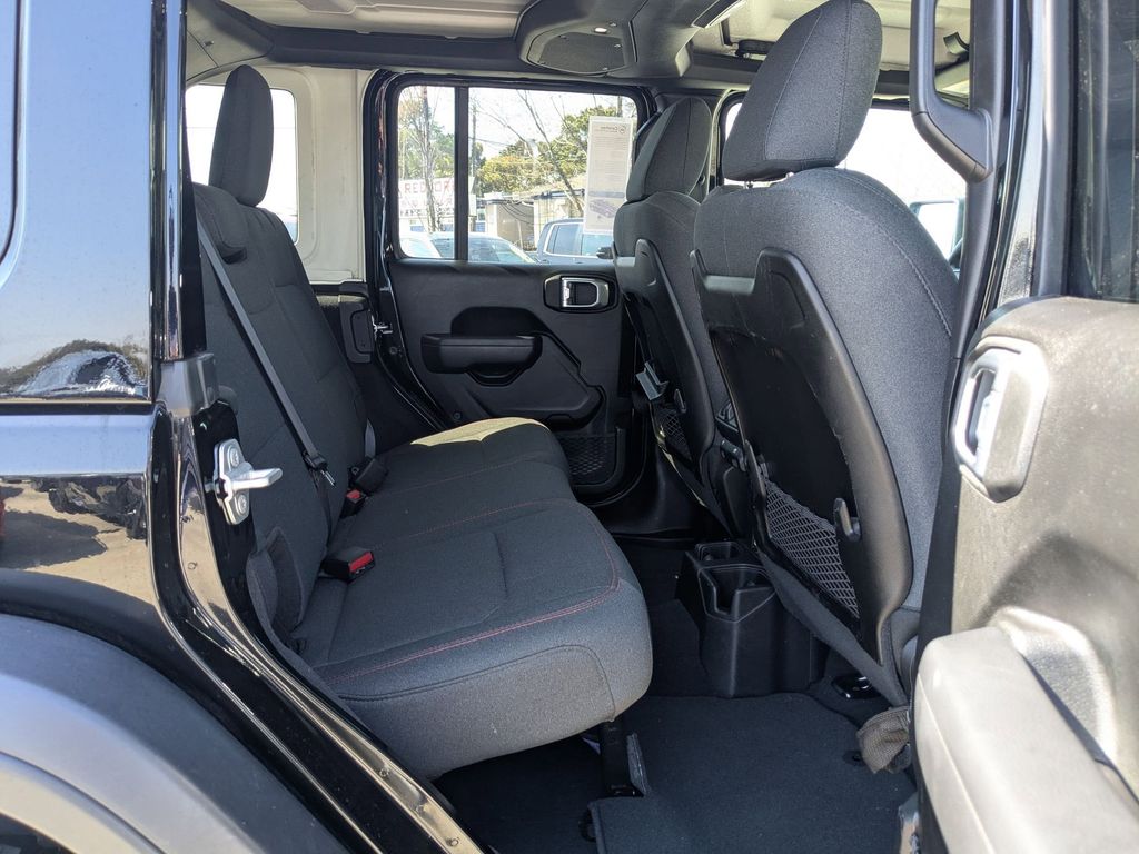 Thumbnail: 2025 Jeep Wrangler - 28