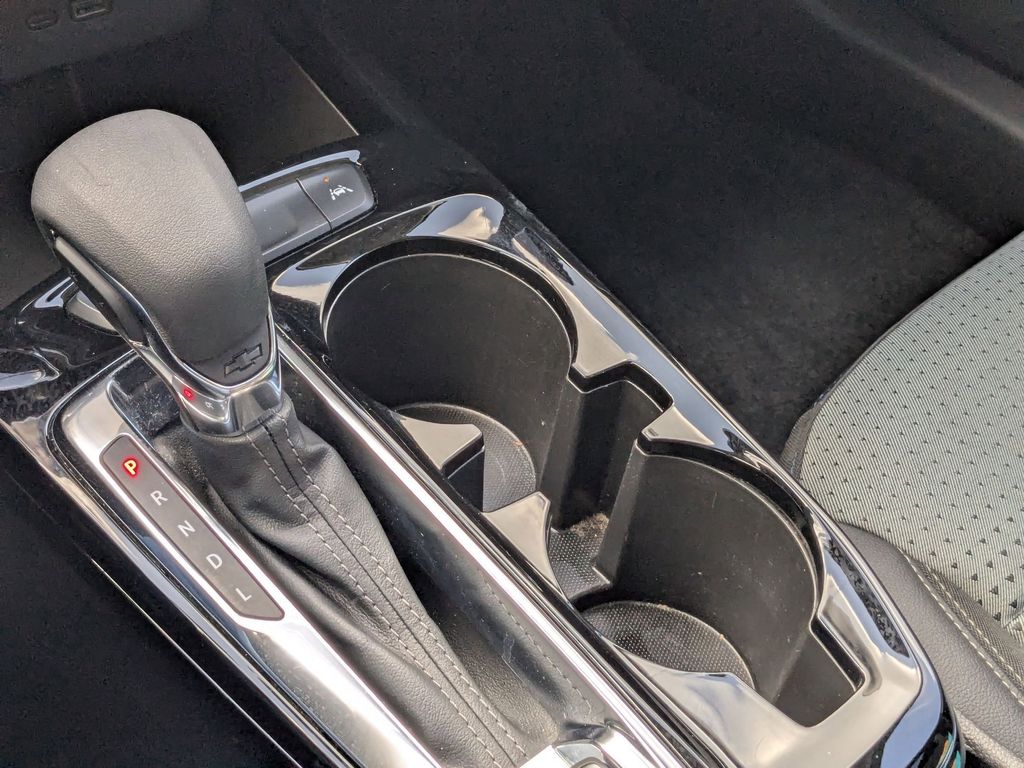 Thumbnail: 2025 Chevrolet Trax - 19