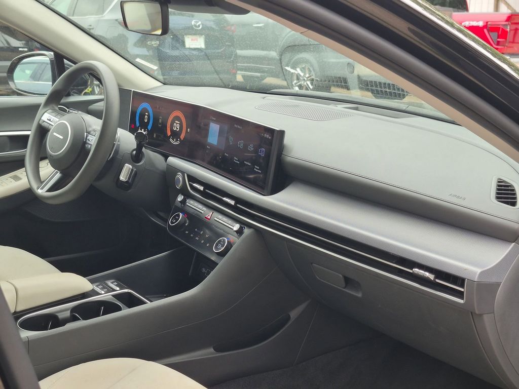 Thumbnail: 2025 Hyundai Sonata - 29