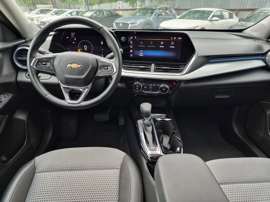 Thumbnail: 2025 Chevrolet Trax - 26