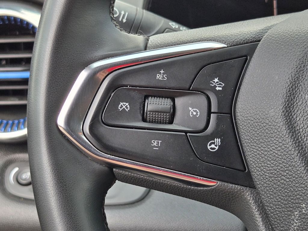 Thumbnail: 2025 Chevrolet Trax - 22
