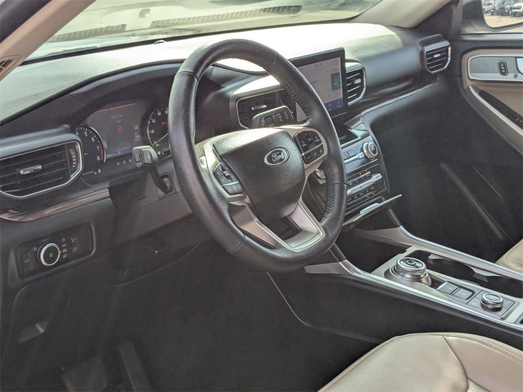 Thumbnail: 2023 Ford Explorer - 14