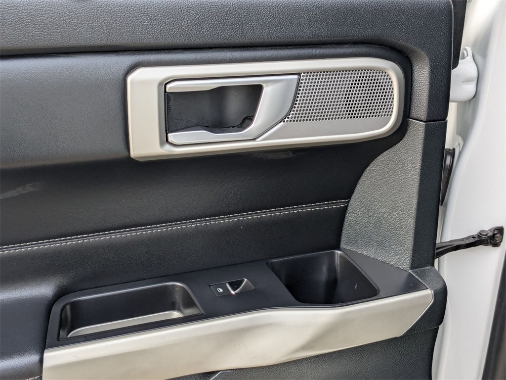 2023 Ford Explorer Limited 26