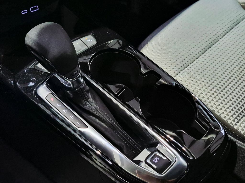 Thumbnail: 2025 Chevrolet Trax - 19