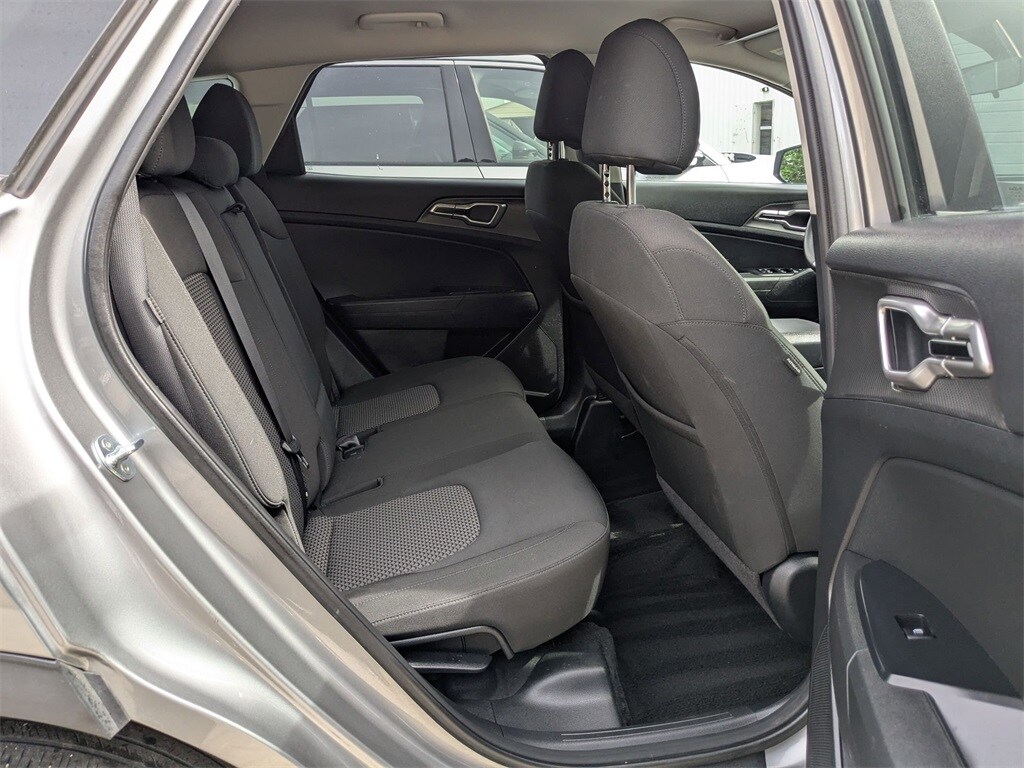2024 Kia Sportage LX 28
