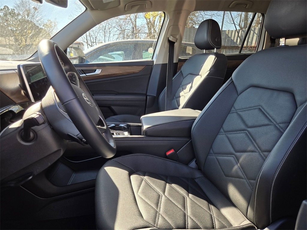 Thumbnail: 2025 Volkswagen Atlas - 7