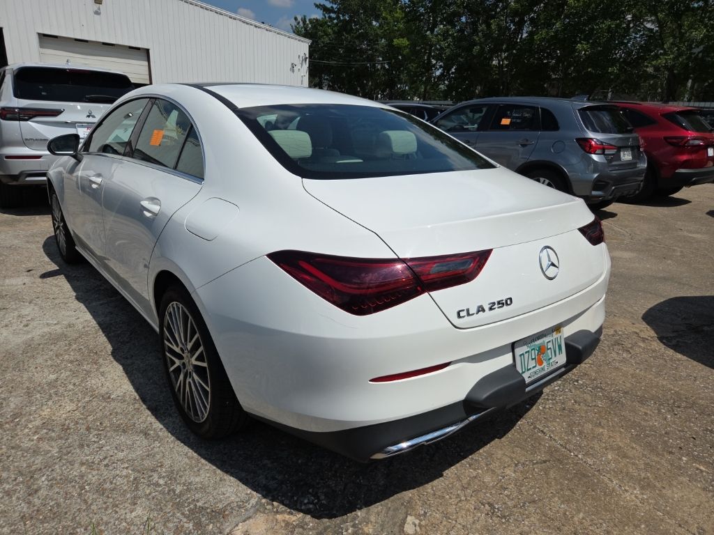 Thumbnail: 2025 Mercedes-Benz CLA - 8