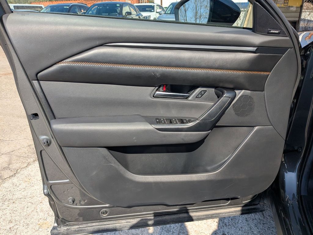 Thumbnail: 2025 Mazda CX-50 - 11