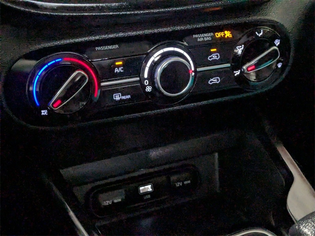 Thumbnail: 2024 Kia Soul - 19