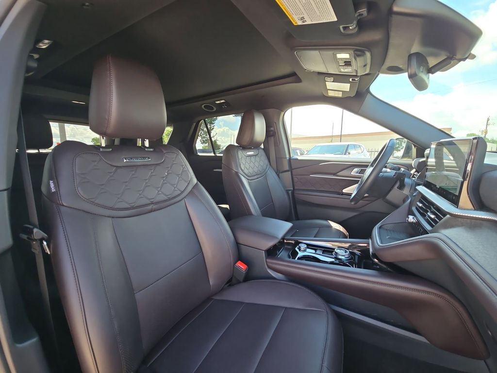 Thumbnail: 2025 Ford Explorer - 30