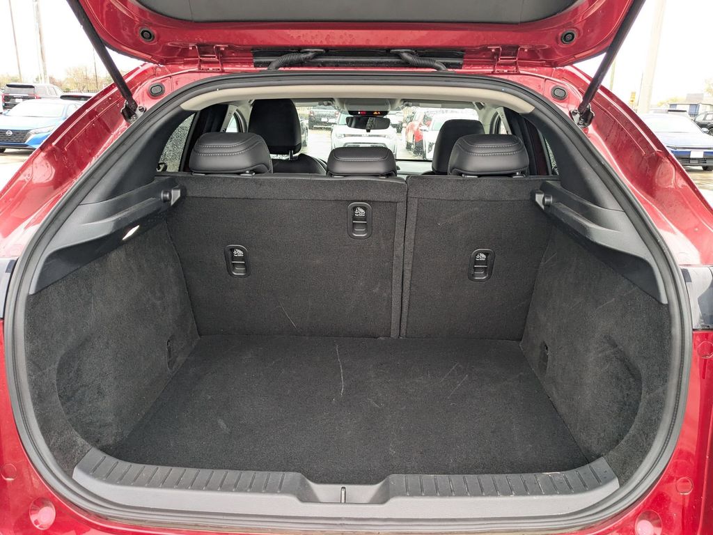 Thumbnail: 2025 Mazda CX-30 - 28