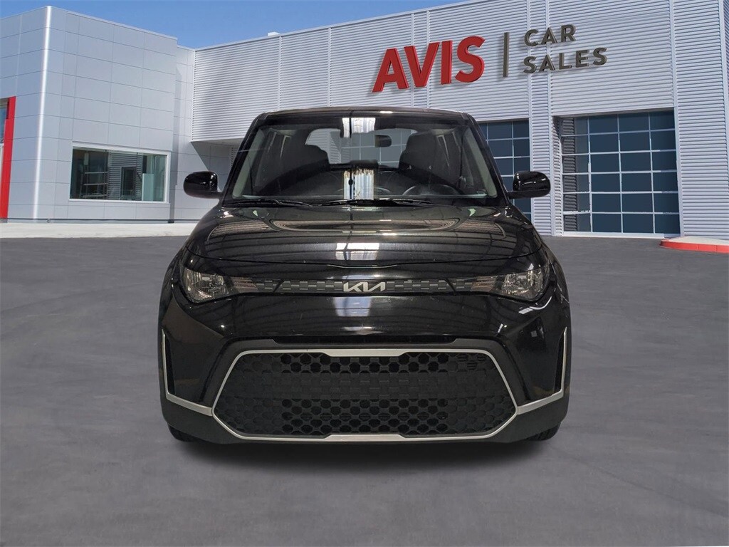 2024 Kia Soul LX photo 2