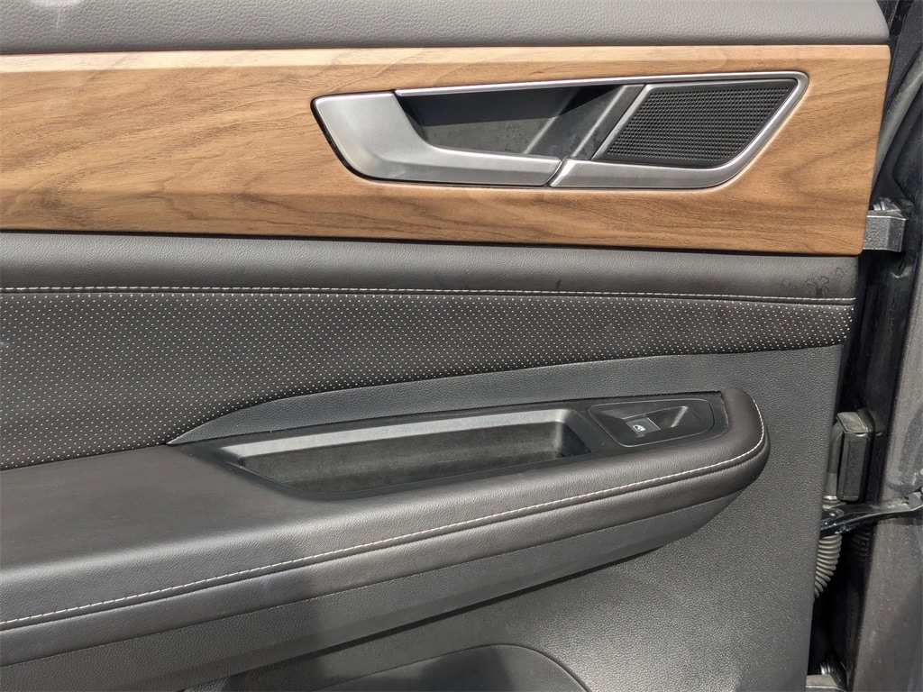 Thumbnail: 2025 Volkswagen Atlas - 25