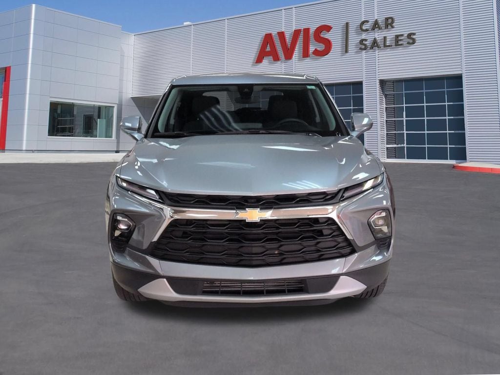 Thumbnail: 2025 Chevrolet Blazer - 2