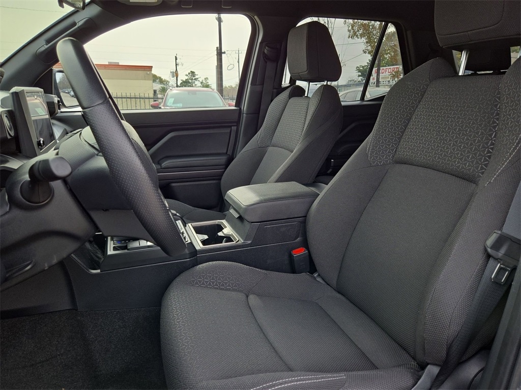 Thumbnail: 2025 Toyota 4Runner - 15